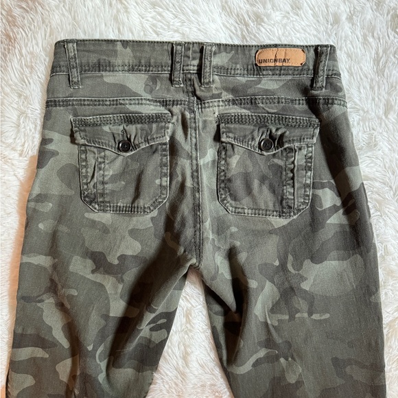 Y2k Union Bay Camo Pants - Picture 5 of 11